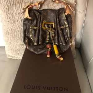 Louis Vuitton collection bag